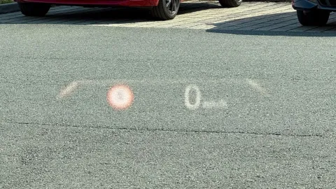 Car image 35