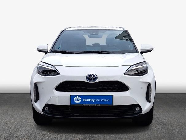 Toyota Yaris Cross 1.5 Hybrid Team Deutschland 85 kW image number 2