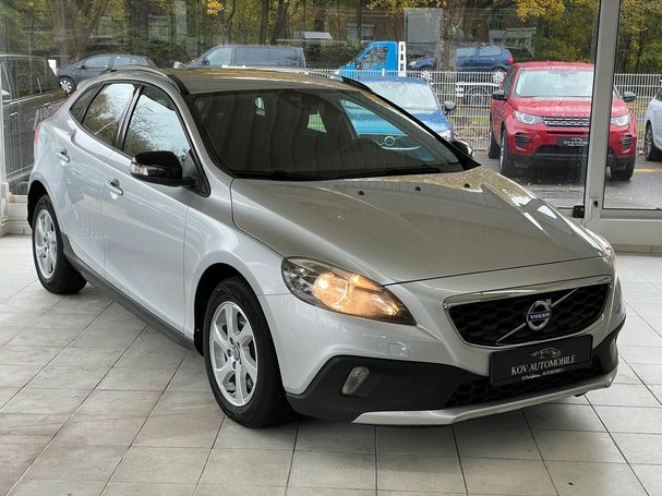 Volvo V40 Cross Country 88 kW image number 3