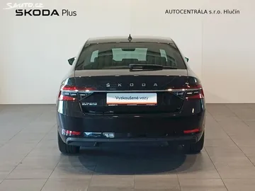 Car image 31