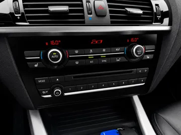 Car image 39