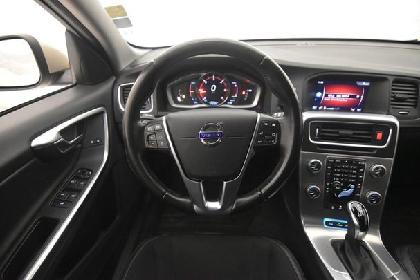 Volvo V60 AWD D5 172 kW image number 10