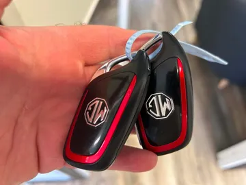 Car image 20