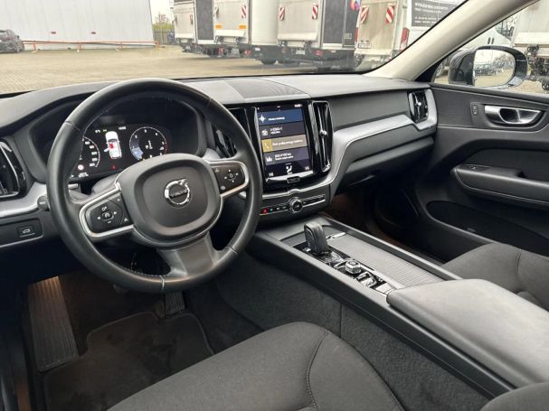 Volvo XC60 AWD 145 kW image number 13