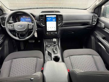 Car image 40