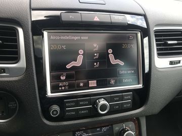 Car image 41