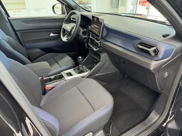 Car image 31