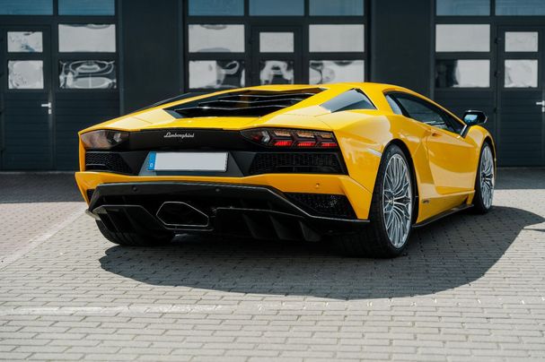 Lamborghini Aventador S 545 kW image number 6