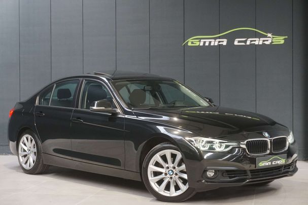 BMW 320i 135 kW image number 2