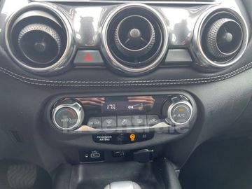 Car image 33