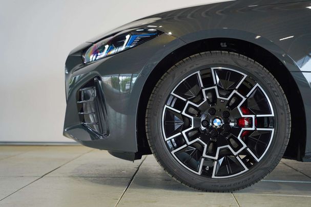 BMW i4 eDrive40 M Sport Pro 250 kW image number 6