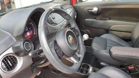 Car image 13