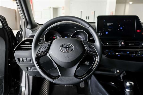 Toyota C-HR 90 kW image number 9