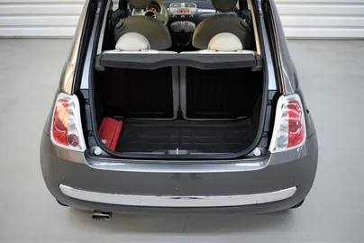 Car image 21