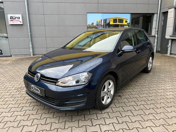 Volkswagen Golf 77 kW image number 1