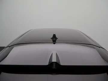 Car image 42