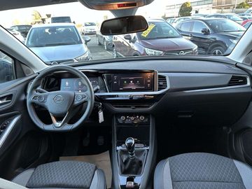 Car image 22