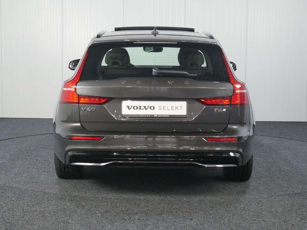 Volvo V60 T6 Recharge AWD T8 257 kW image number 2