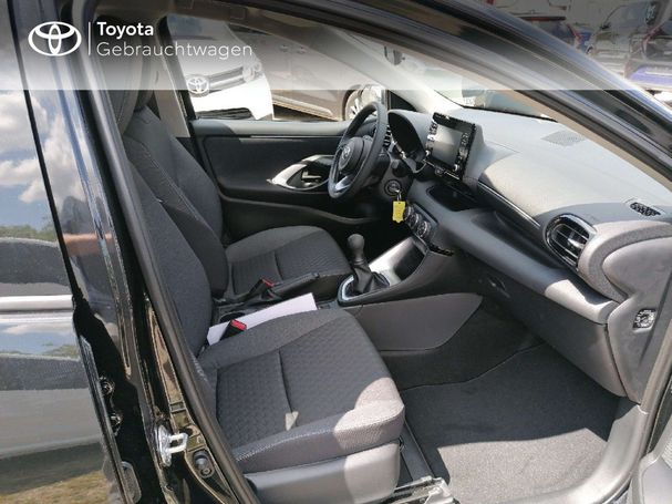 Toyota Yaris 1.0 Comfort 53 kW image number 12