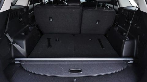 Car image 36