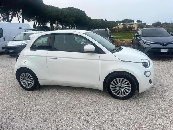 Fiat 500 e Action 70 kW image number 3