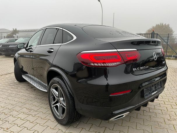 Mercedes-Benz GLC 300 de 225 kW image number 7