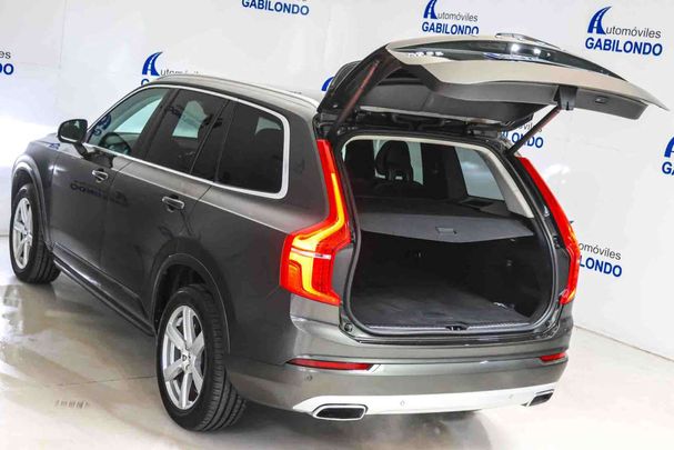 Volvo XC90 AWD Momentum Pro B5 184 kW image number 25