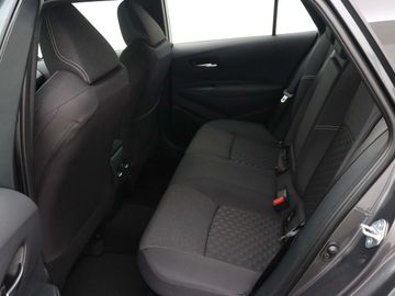 Car image 31