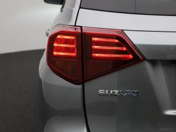Car image 37