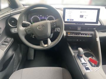 Car image 12