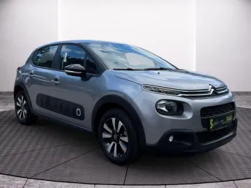 Car image 30