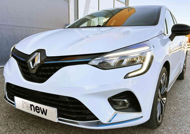 Renault Clio E-Tech 103 kW image number 1