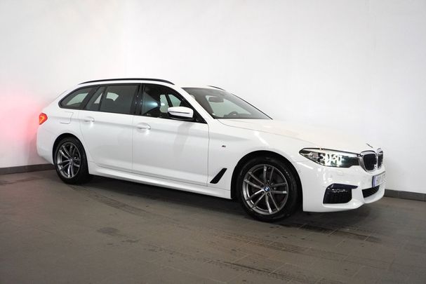 BMW 520d Touring 140 kW image number 2