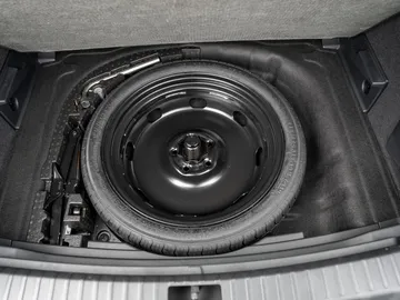 Car image 31