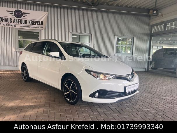 Toyota Auris Touring Sports Hybrid Edition S+ 100 kW image number 6