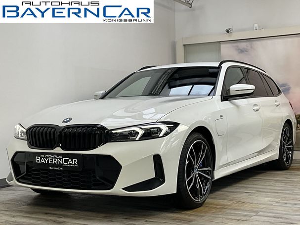 BMW 330e Touring xDrive 215 kW image number 1