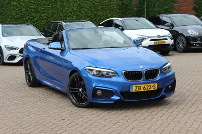 Car image 35