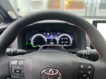 Car image 15