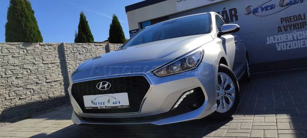 Hyundai i30 1.6 CRDI 85 kW image number 1