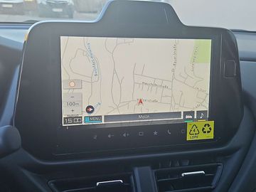 Car image 14