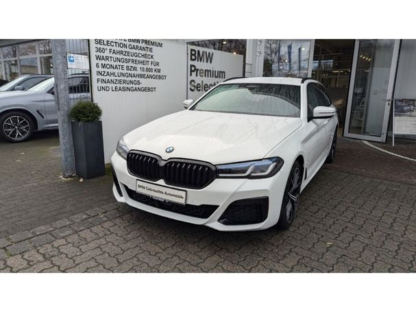 BMW 530d Touring xDrive 210 kW image number 2