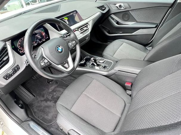 BMW 120i 131 kW image number 5