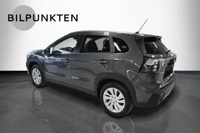 Car image 2