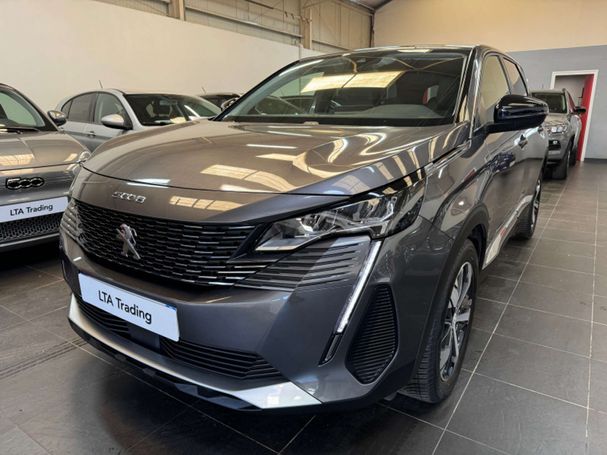 Peugeot 5008 PureTech 130 EAT8 Allure 96 kW image number 1