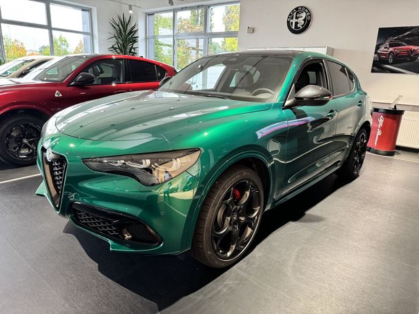 Alfa Romeo Stelvio Q4 206 kW image number 1