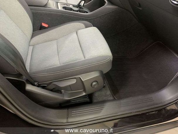 Volvo XC40 B3 Core 120 kW image number 31