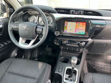 Car image 30