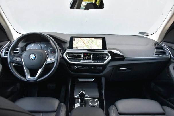 BMW X3 xDrive 135 kW image number 8