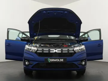 Car image 29
