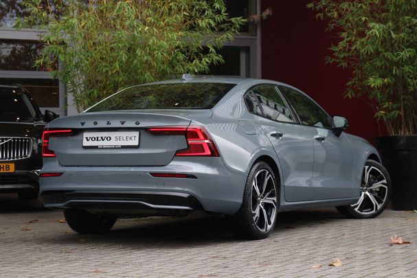 Volvo S60 AWD T6 257 kW image number 2